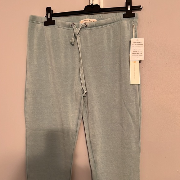 NWT Jogger set - Picture 6 of 8